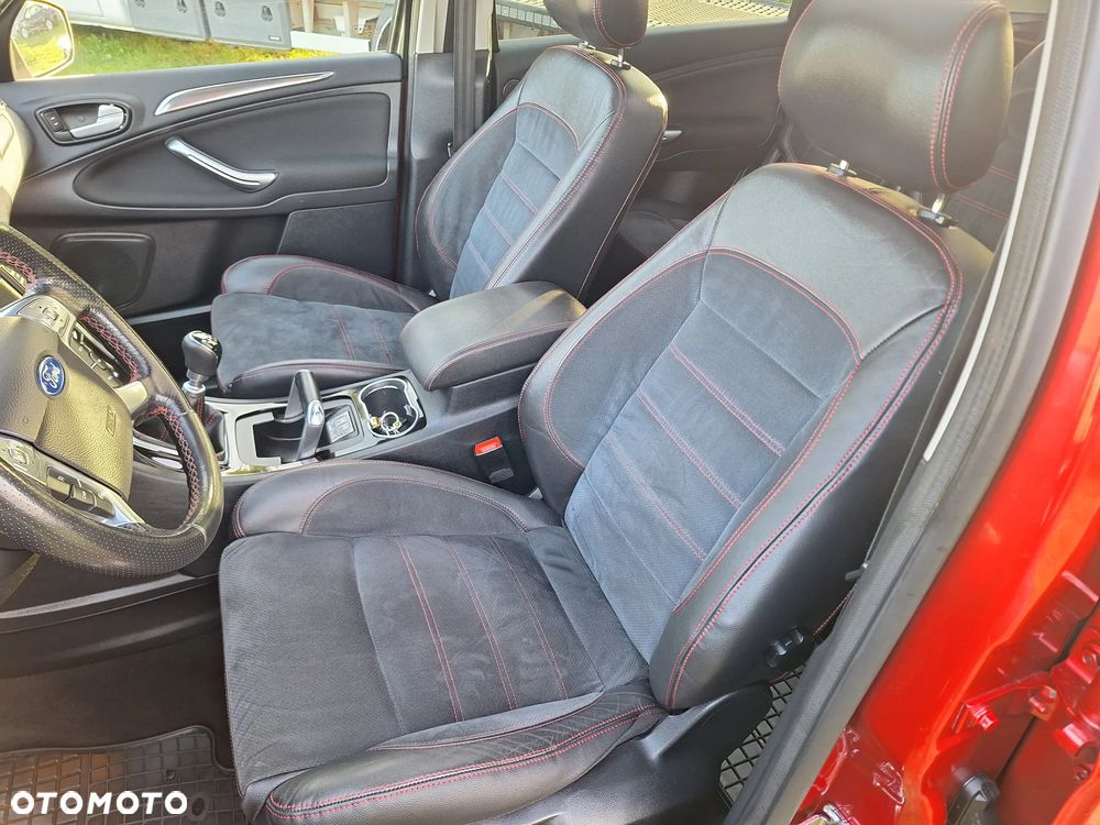 Ford S-Max 2.0 TDCi DPF Titanium - 14