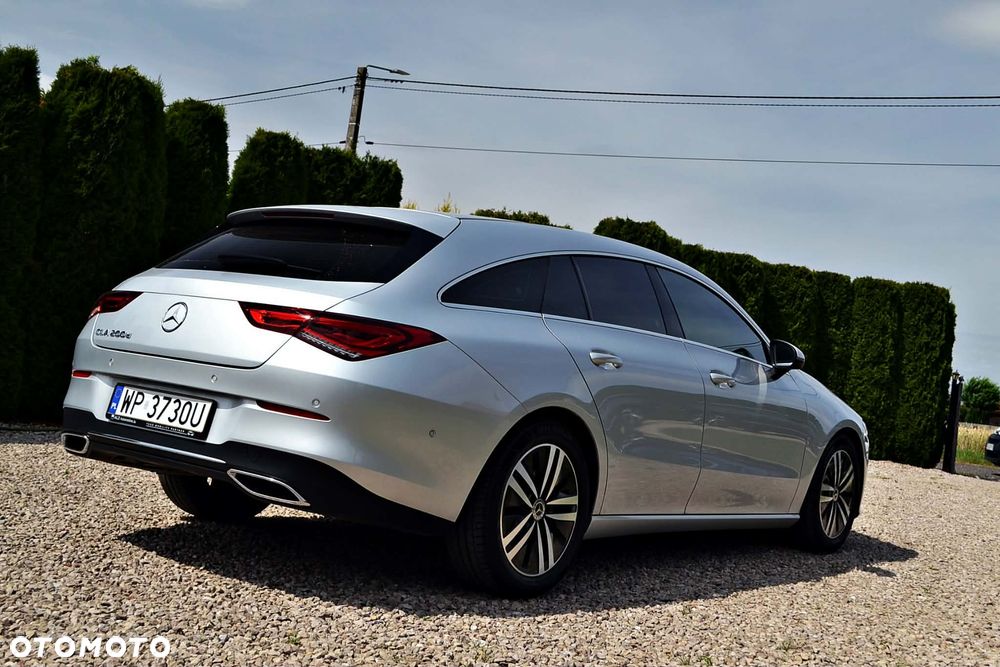 Mercedes-Benz CLA - 11