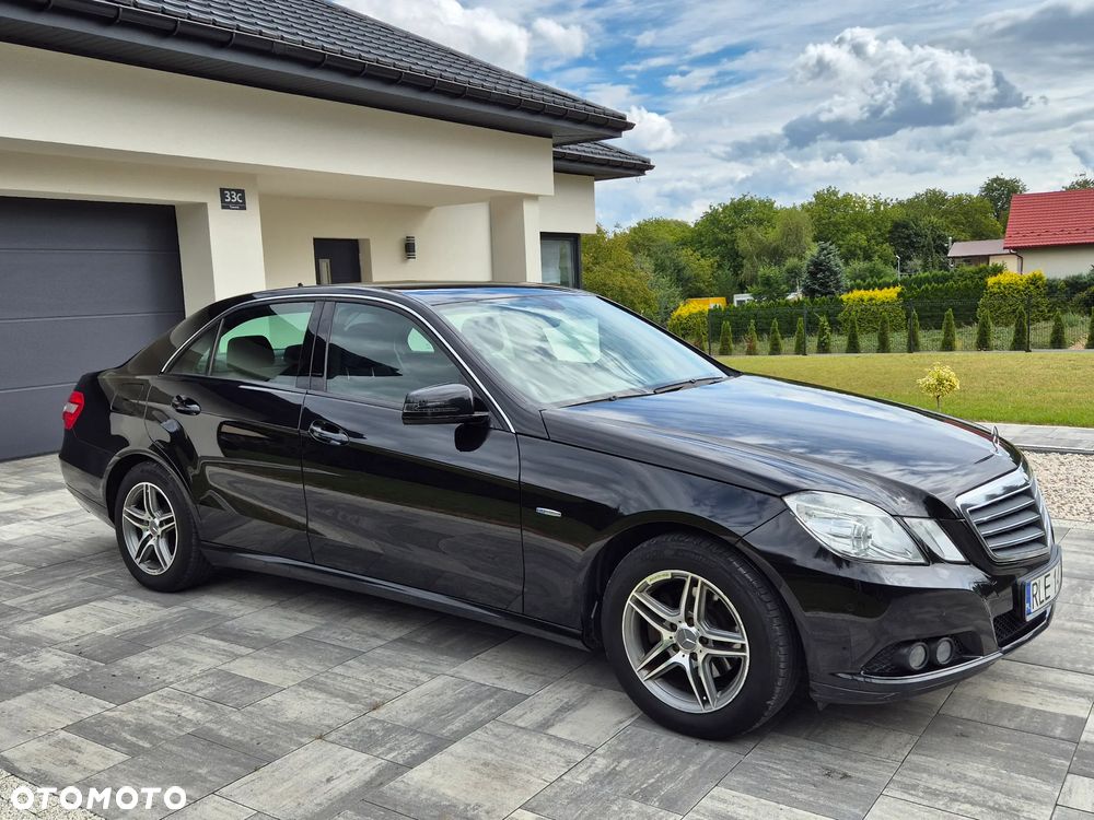 Mercedes-Benz Klasa E - 2