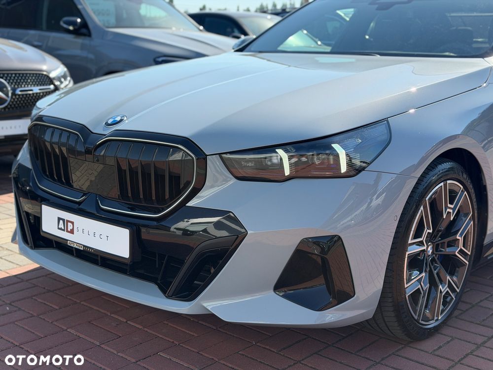 BMW Seria 5 520d xDrive mHEV M Sport - 13