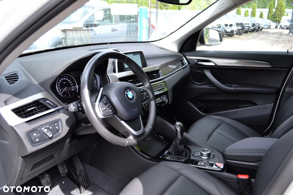 BMW X1 sDrive18i Advantage - 8