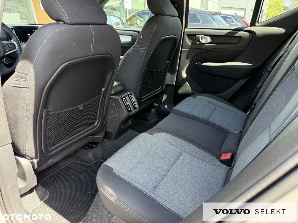 Volvo XC 40 - 28