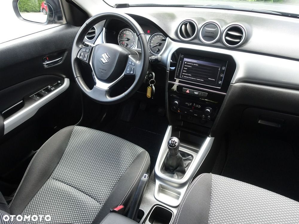 Suzuki Vitara 1.6 Premium 2WD - 11