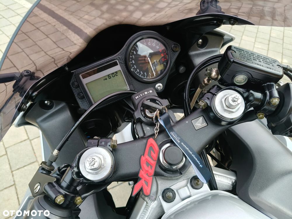 Honda CBR - 14