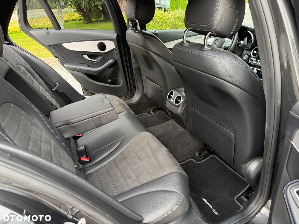 Mercedes-Benz Klasa C 300 e 9G-TRONIC AMG Line - 32