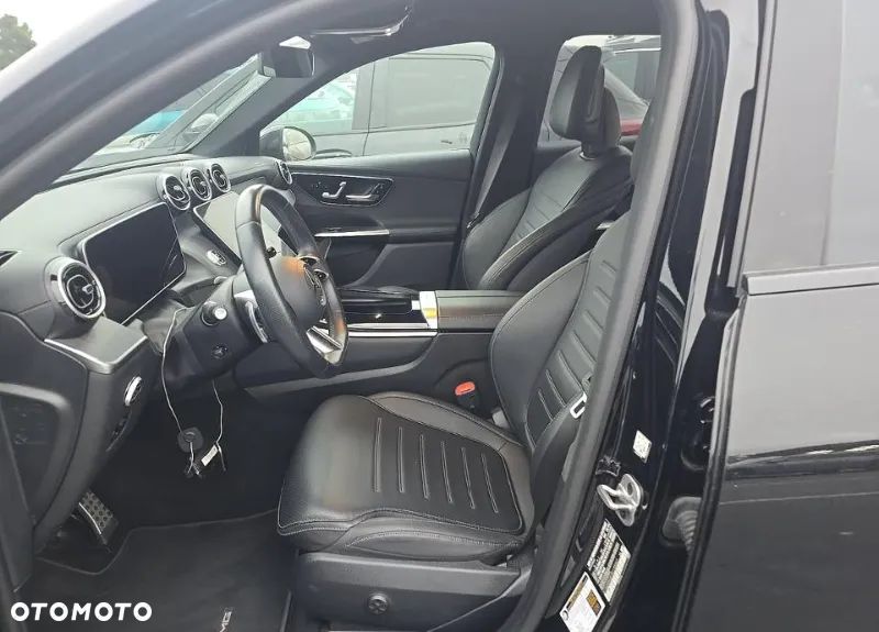 Mercedes-Benz GLC 300 4Matic 9G-TRONIC AMG Line - 7