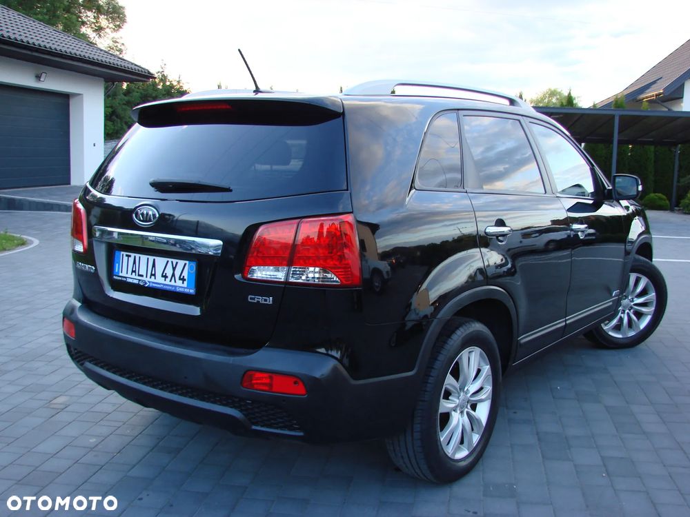 Kia Sorento - 10