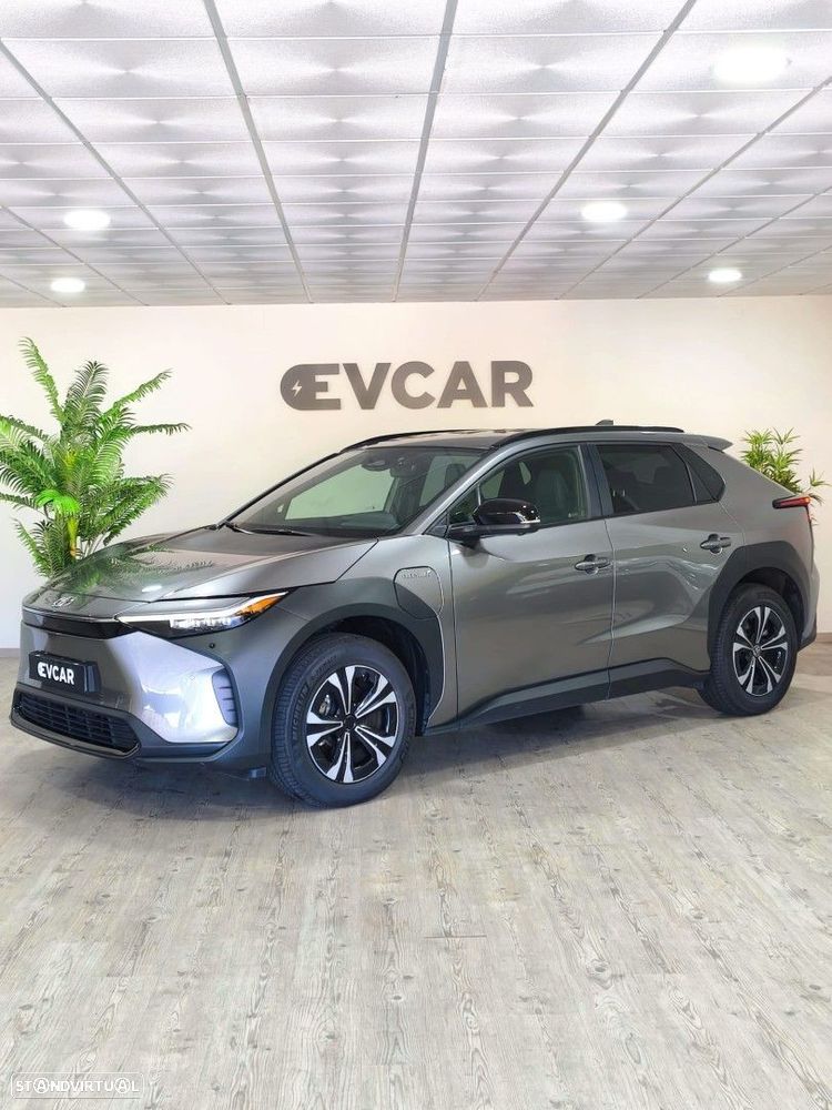 Toyota bZ4X 71,4 kWh Premium - 1