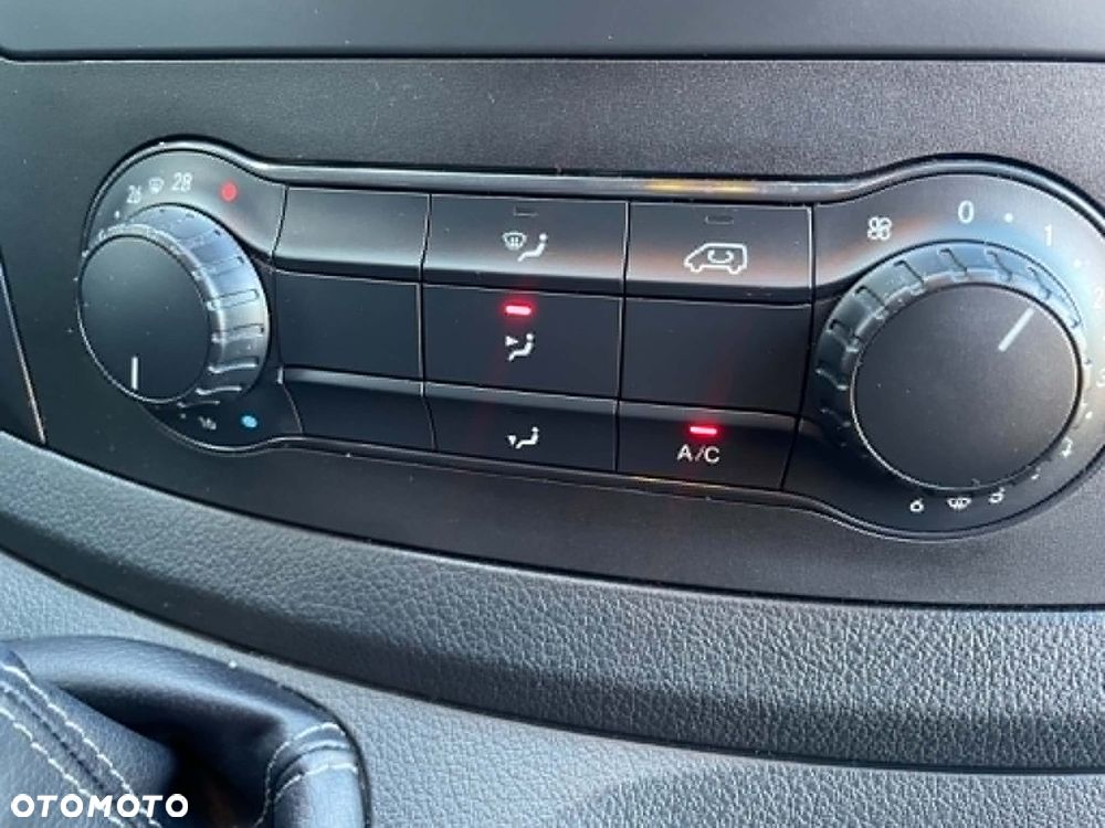 Mercedes-Benz Vito - 10