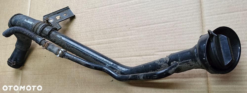 Micra K12 rura wlewu paliwa wlew 1,2 16V benzyna Nissan