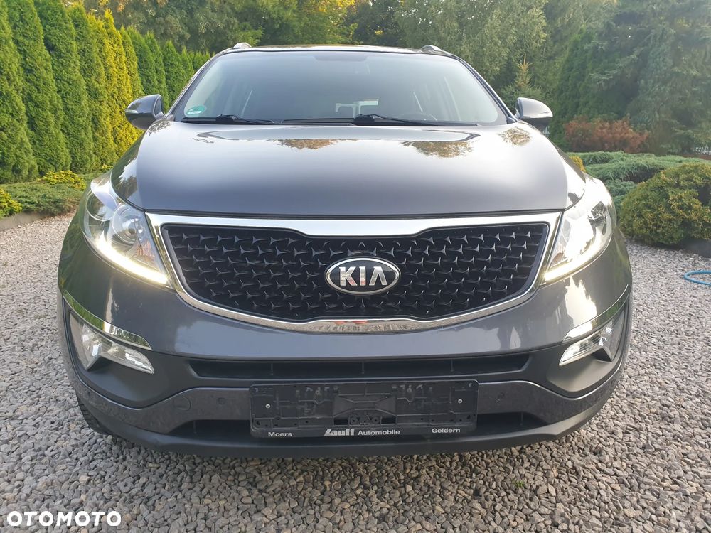 Kia Sportage 1.6 GDI 2WD ISG Dream-Team Edition - 2