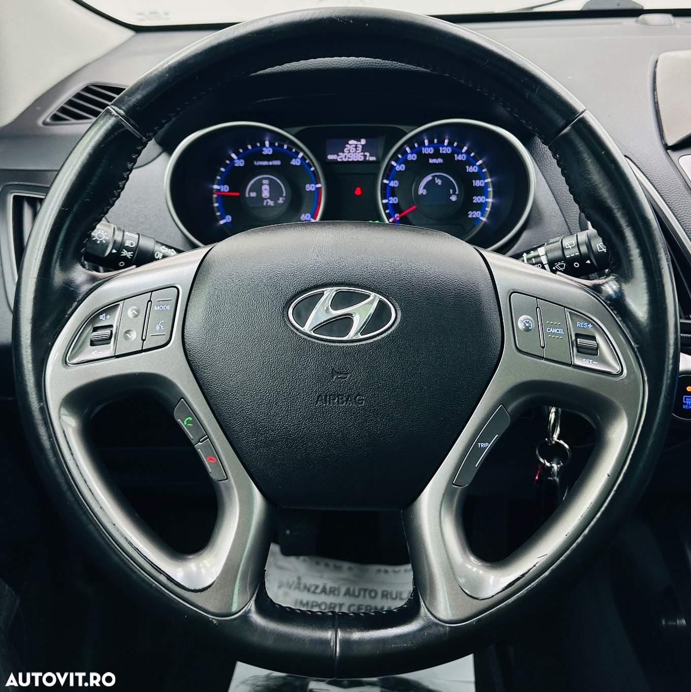 Hyundai ix35 1.7 CRDI 2WD Fifa World Cup Edition - 37