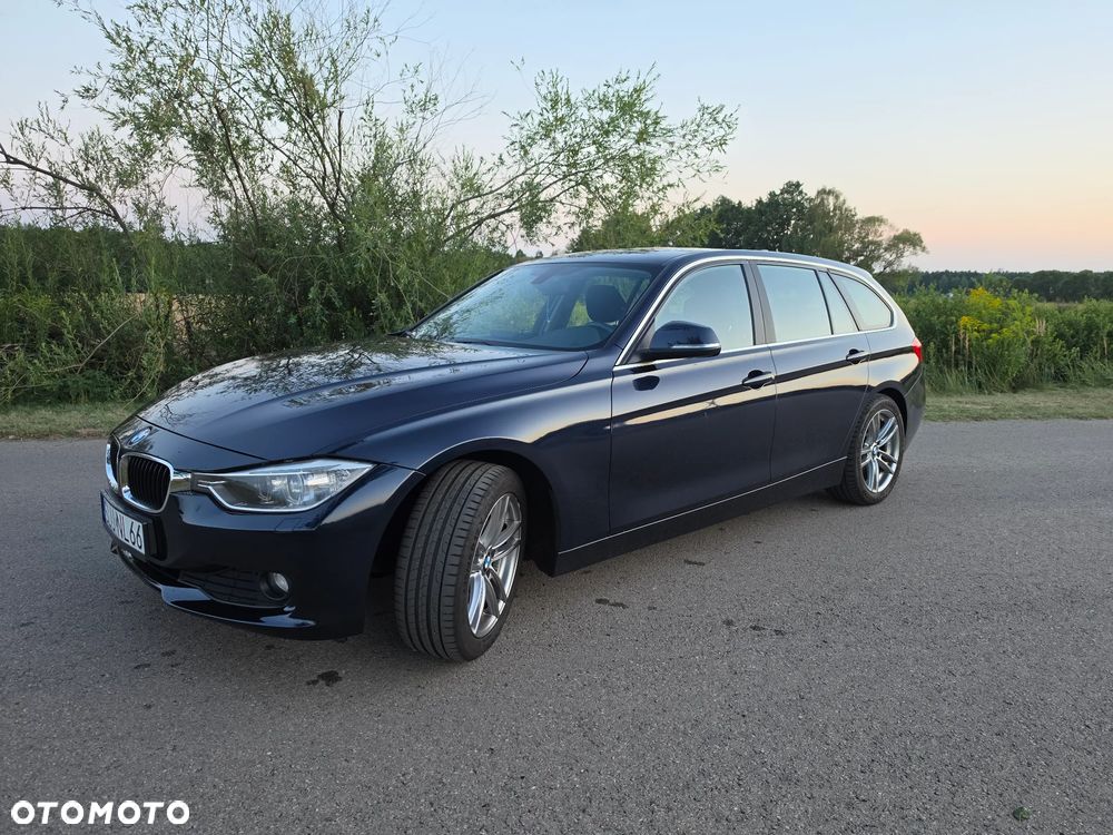 BMW Seria 3 318d - 3