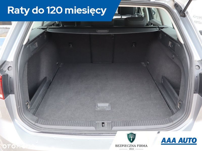 Volkswagen Passat Variant - 16
