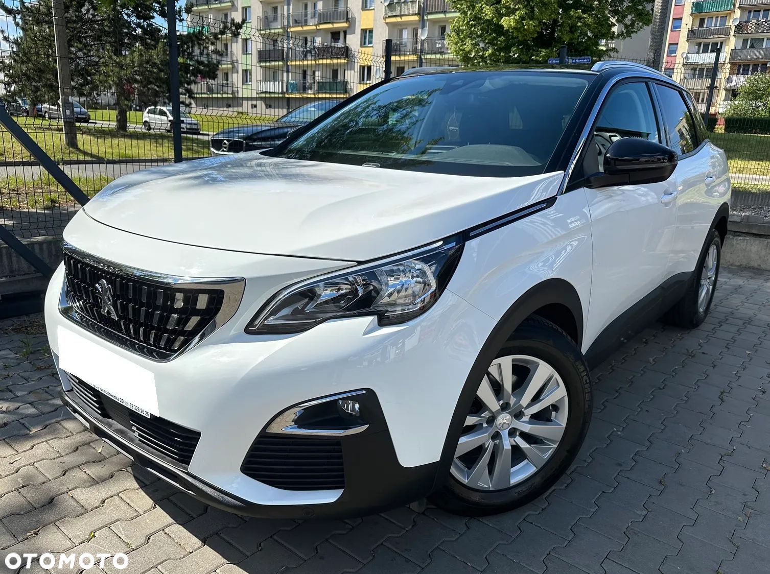 Peugeot 3008 1.2 PureTech Allure S&S EAT6 - 1