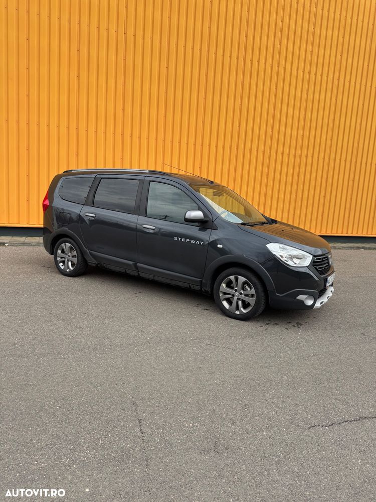 Dacia Lodgy 1.5 dCi 109 CP Stepway - 3