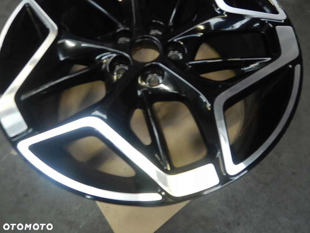 felga aluminiowa ford kuga mk3 r19" 7.5j 5x108 et50 pv4c-1007-h2a - 6