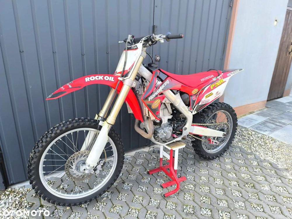 Honda CRF - 1