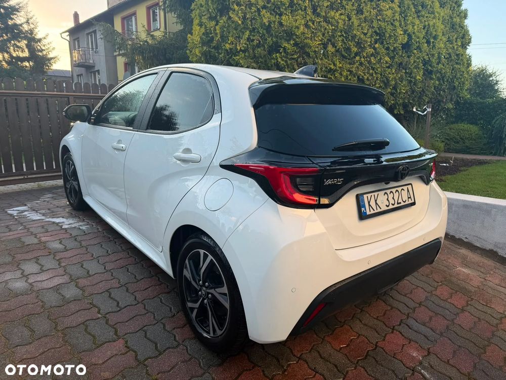 Toyota Yaris Hybrid 1.5 Executive - 8