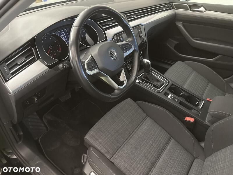 Volkswagen Passat 1.5 TSI EVO Business DSG - 10