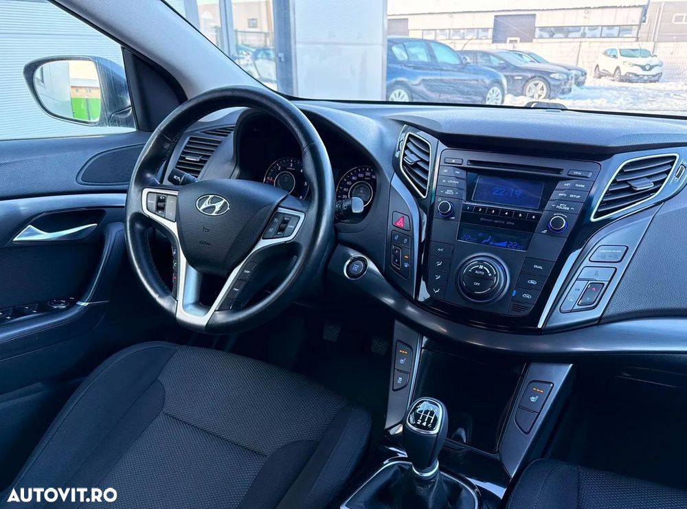 Hyundai i40 i40cw 1.7 CRDi Style - 17