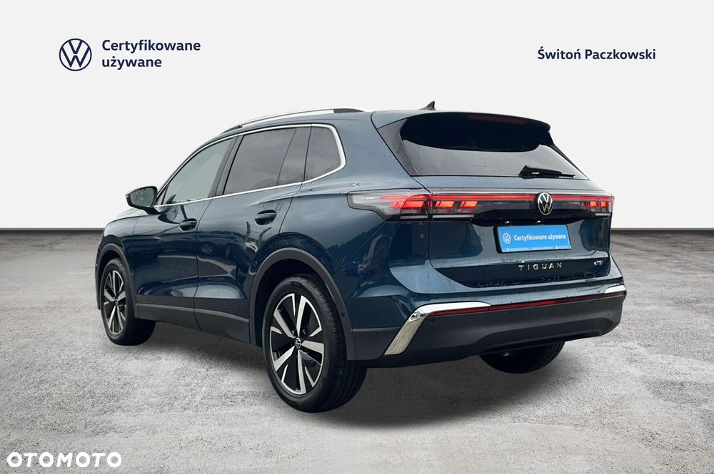 Volkswagen Tiguan - 4