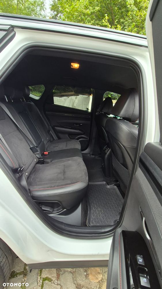 Hyundai Tucson 1.6 T-GDi 48V-Hybrid 4WD DCT N Line - 22