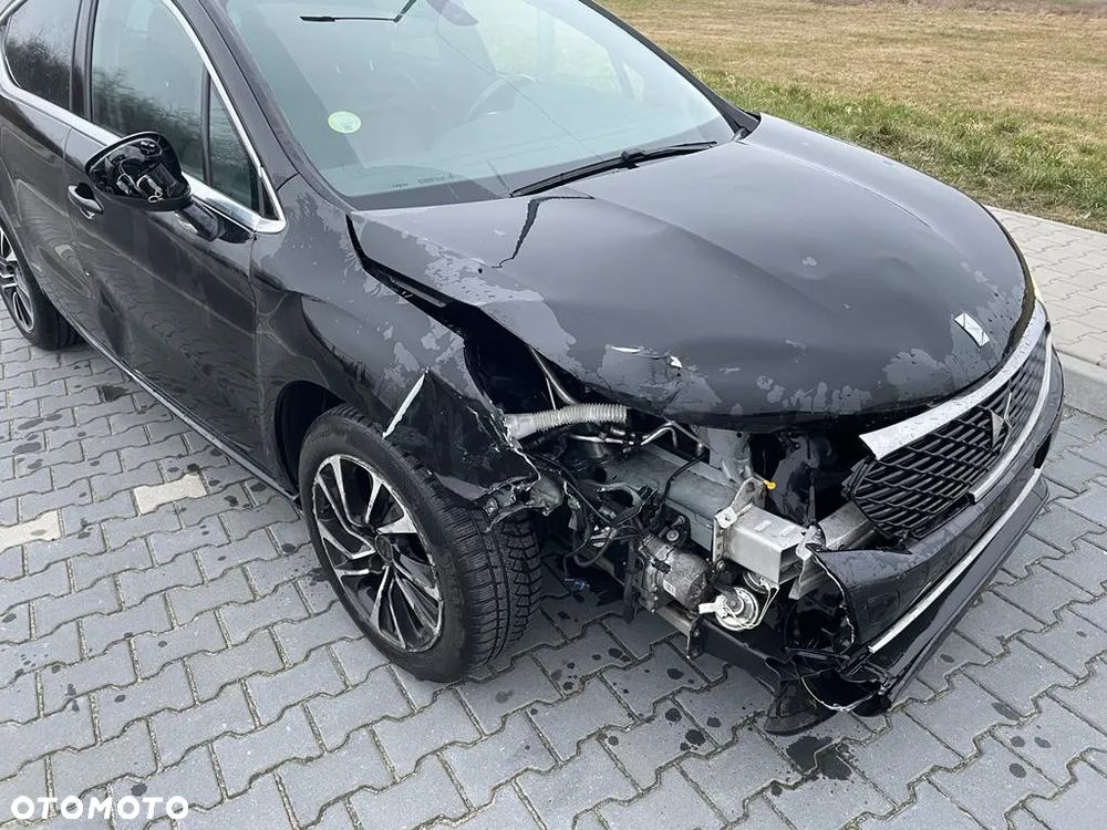 DS Automobiles DS 4 - 10