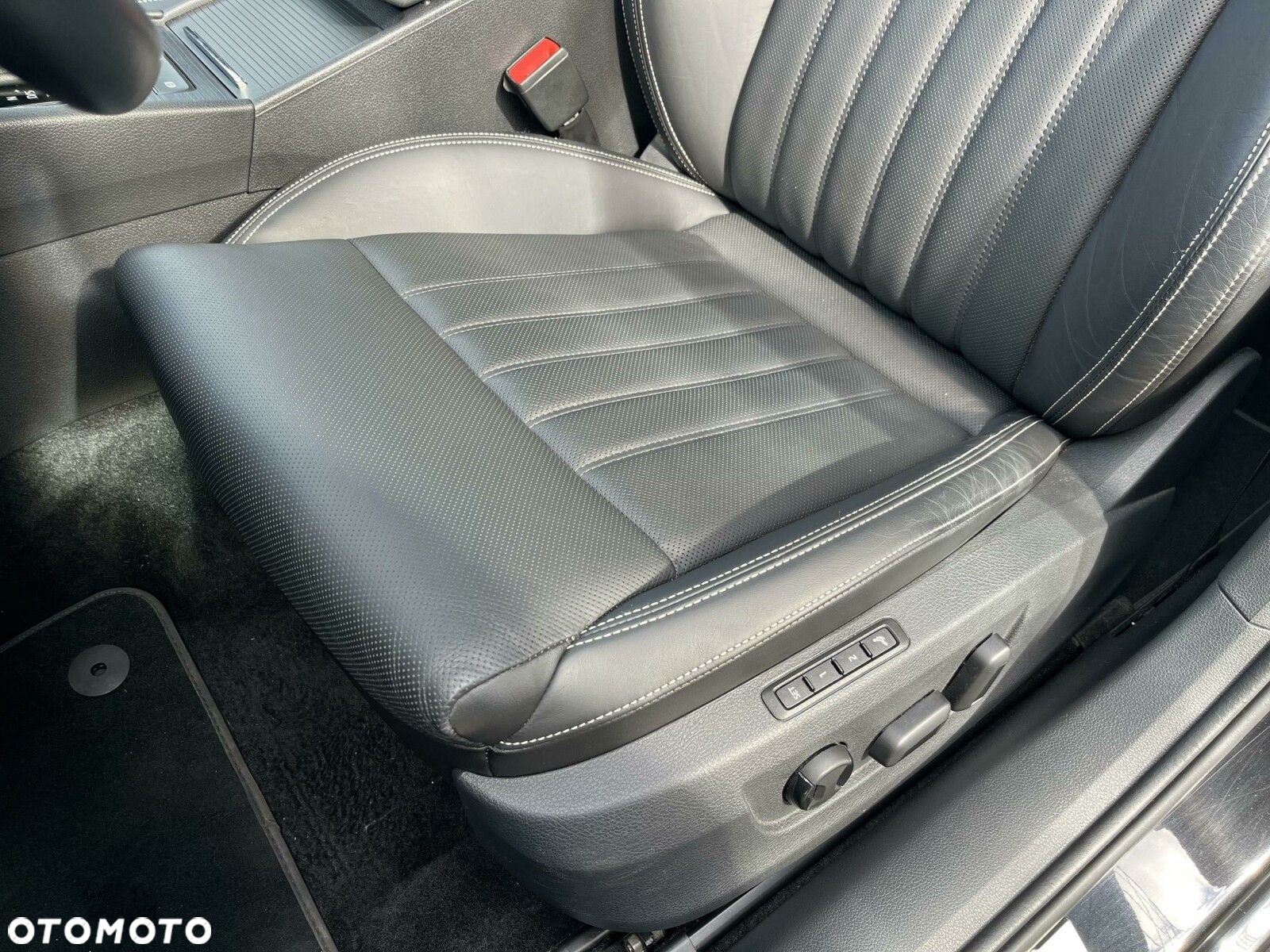 Skoda Superb 2.0 TDI SCR 4x4 Style DSG - 12