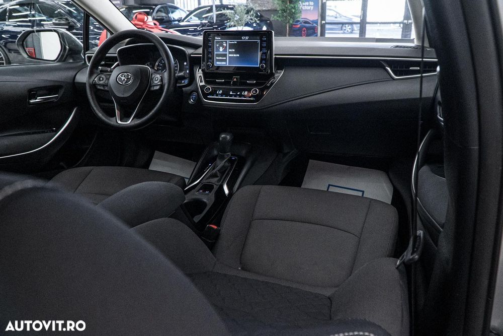 Toyota Corolla 1.8 HSD Business - 3