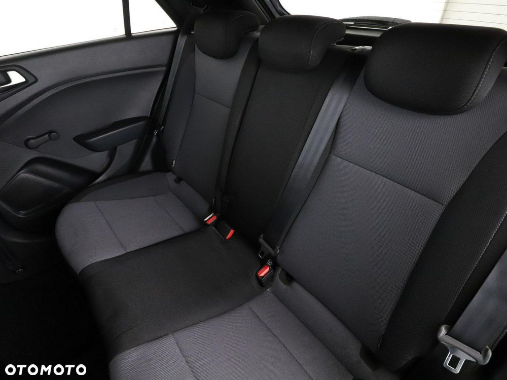 Hyundai i20 1.2 Passion - 17