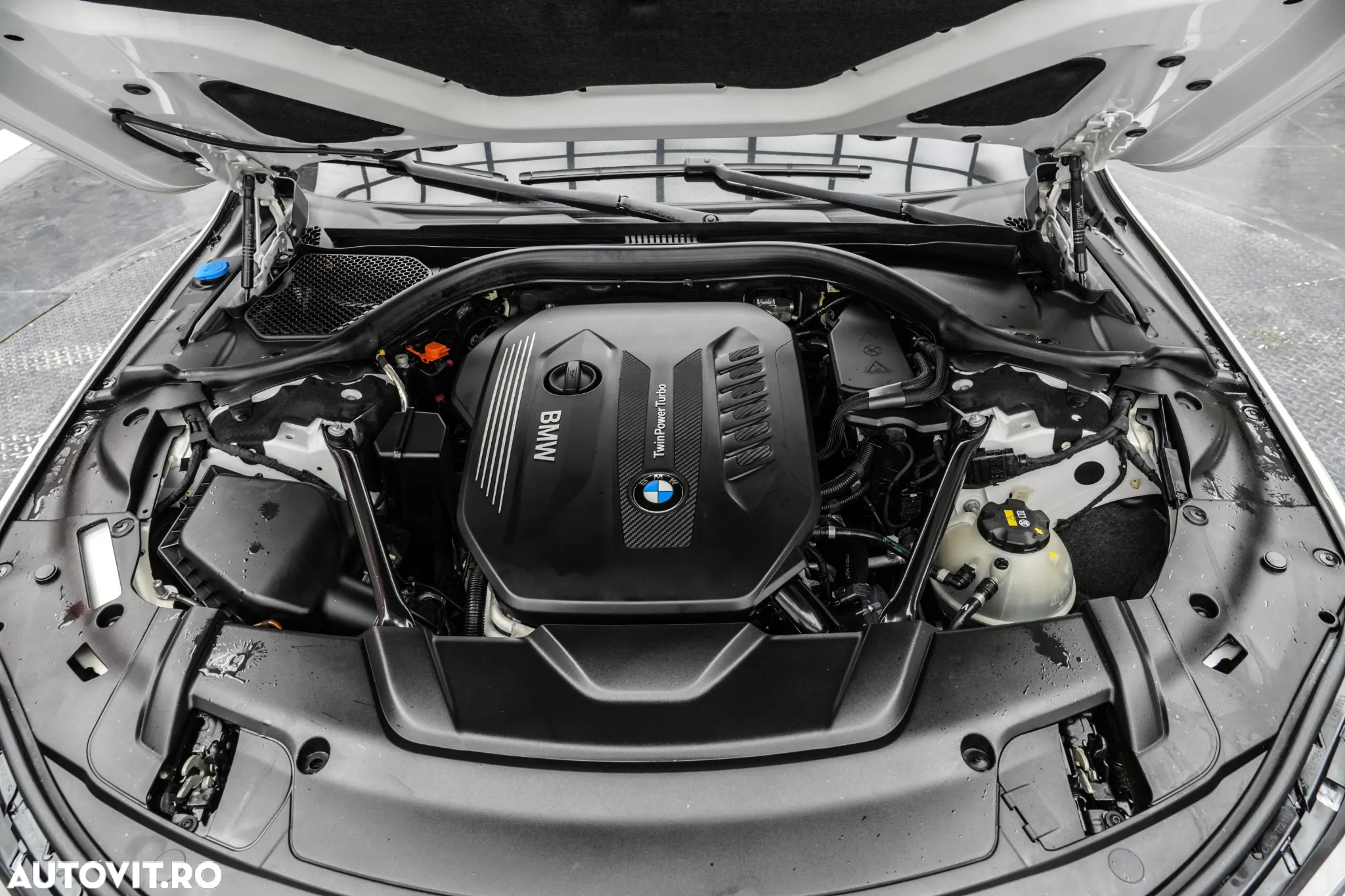 BMW Seria 7 730Ld xDrive - 35