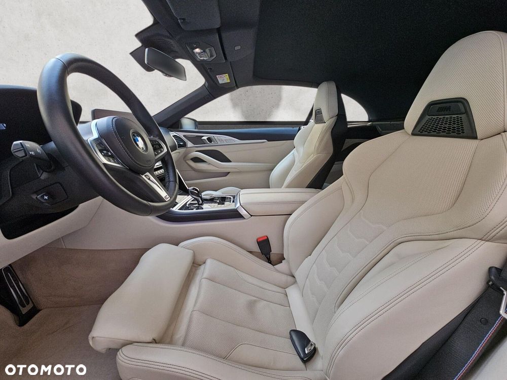 BMW Seria 8 - 10