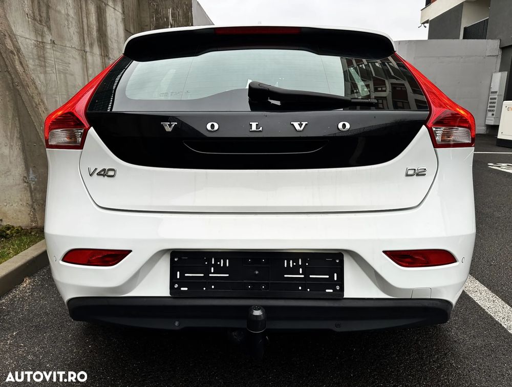 Volvo V40 D2 Geartronic Summum - 18