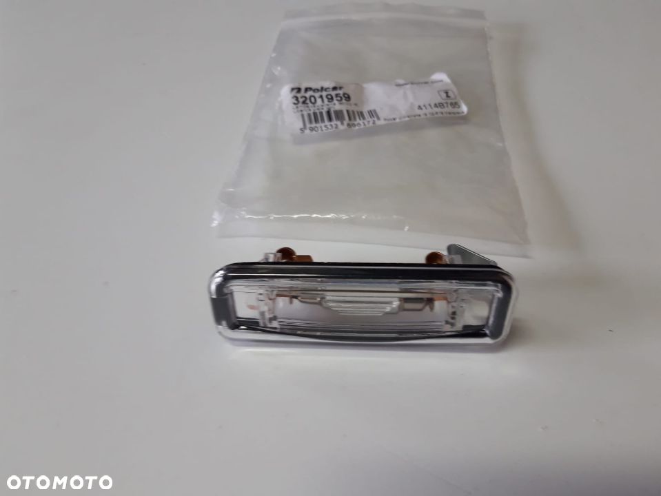 LAMPA OŚWIETLENIA  TABLICY REJSTRACYJNEJ lewa prawa strona  Ford Focus 98-2007 3201959, - 1