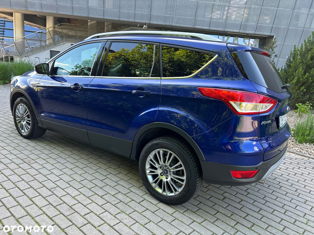 Ford Kuga 2.0 TDCi 2x4 Titanium - 11