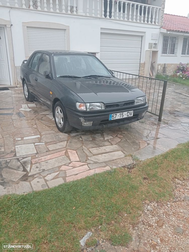 Nissan Sunny Hatchback 1.4 SLX - 17