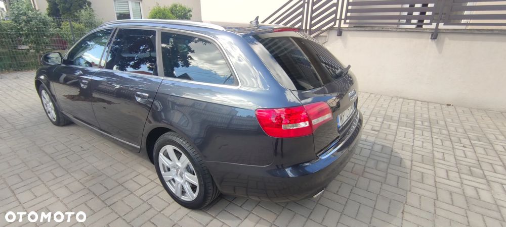 Audi A6 Avant - 17