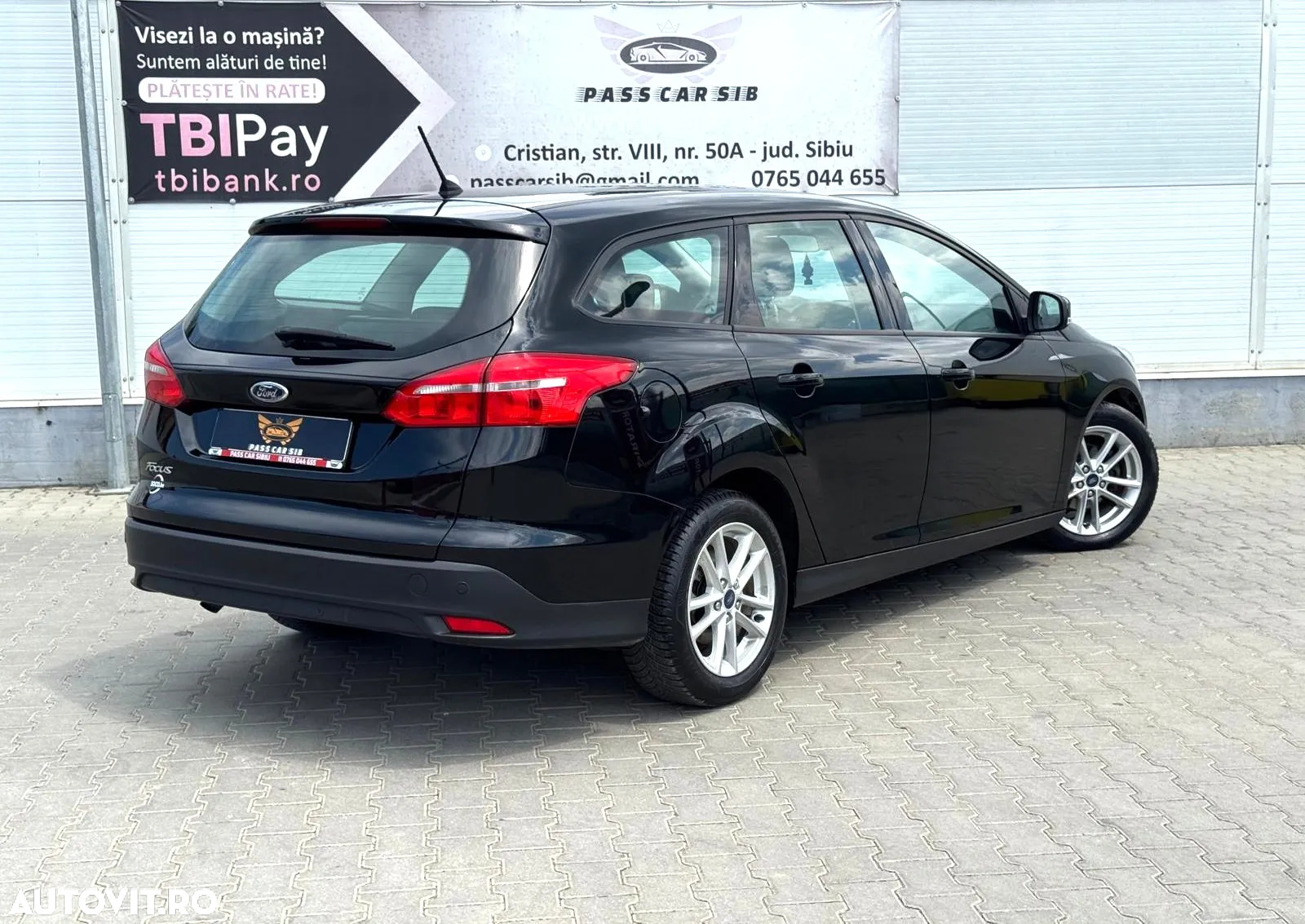 Ford Focus Turnier 1.5 EcoBlue Start-Stopp-System Aut. ACTIVE DESIGN - 3