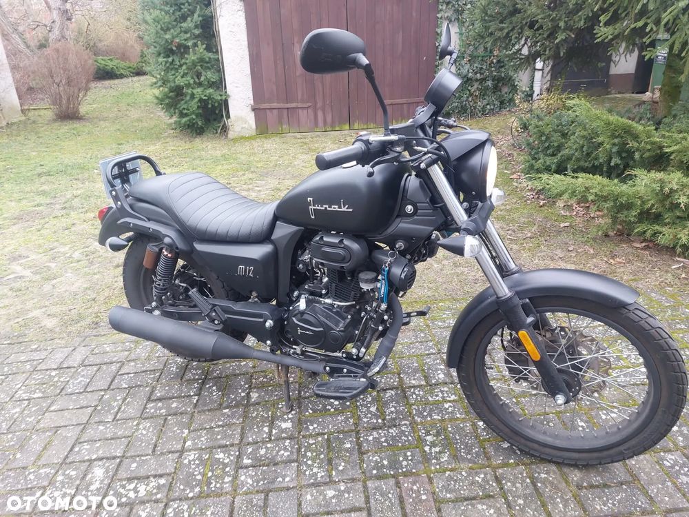 Junak M12 - 12