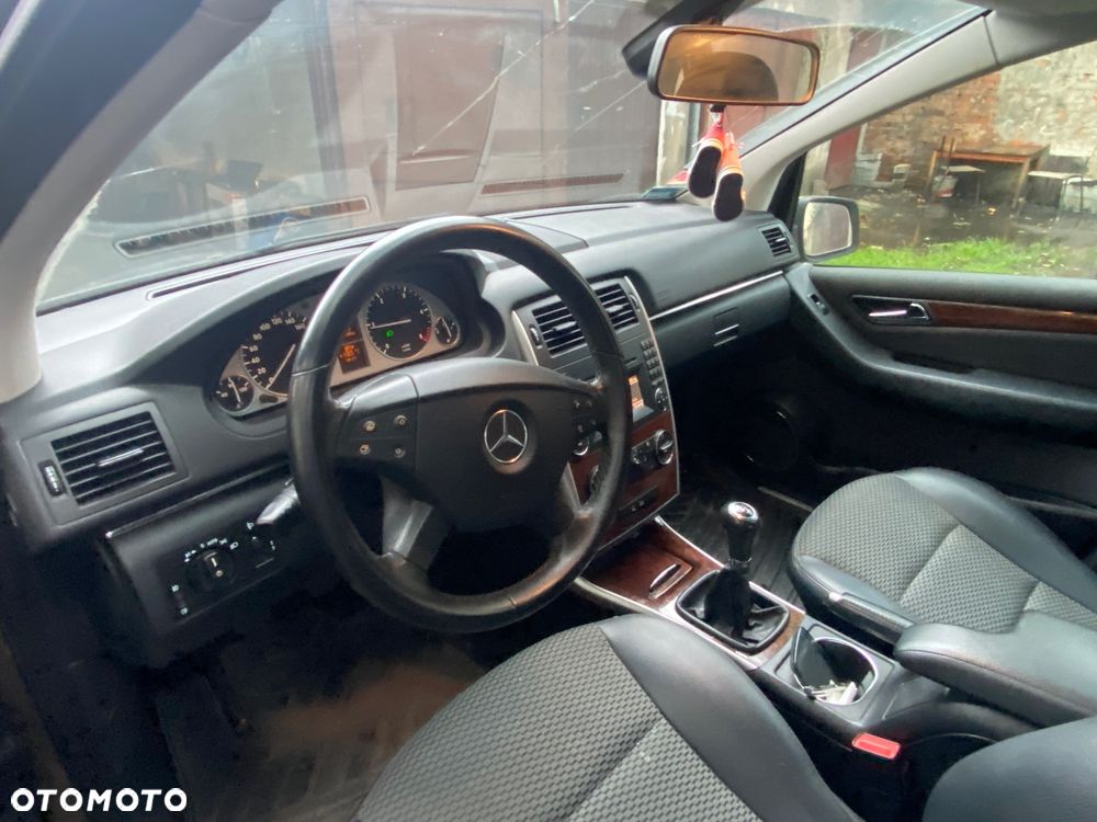 Mercedes-Benz Klasa B 180 CDI - 6