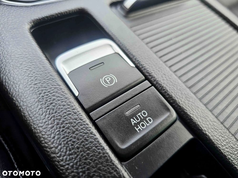 Volkswagen Passat Variant 2.0 TDI SCR 4Motion DSG (BMT) Highline - 35