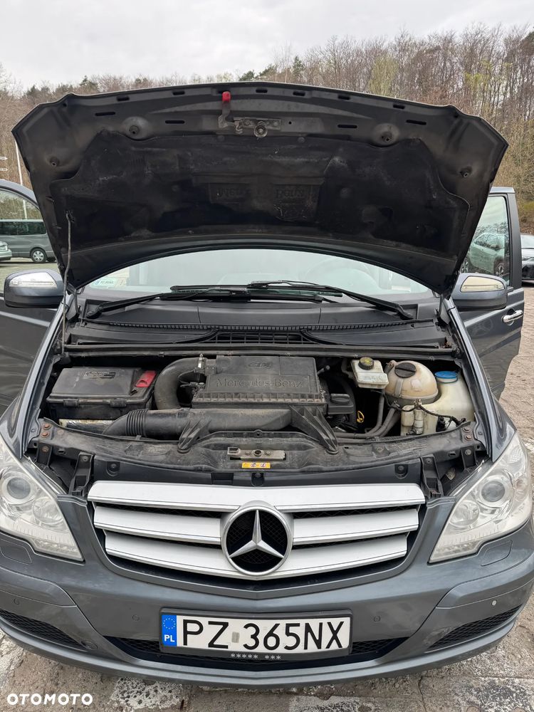 Mercedes-Benz Viano - 23