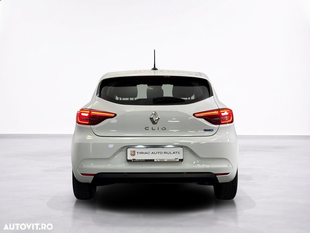 Renault Clio - 5
