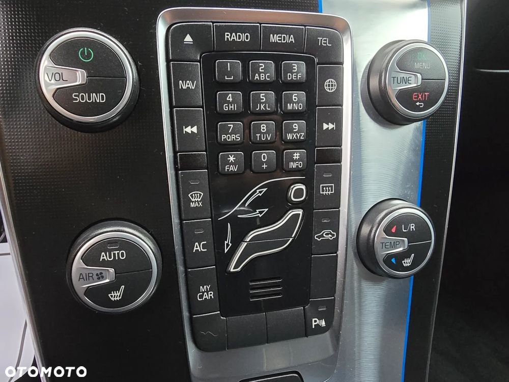 Volvo V40 D2 RDesign - 31