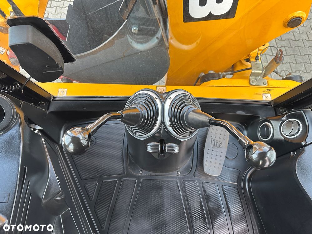 JCB 3CX Contractor - 30