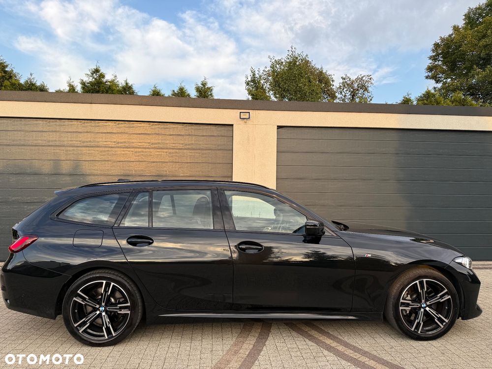 BMW Seria 3 330i xDrive M Sport - 21