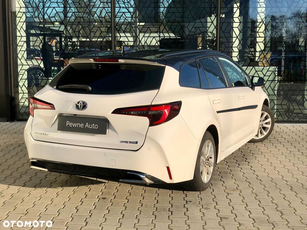 Toyota Corolla 1.8 Hybrid Comfort - 11