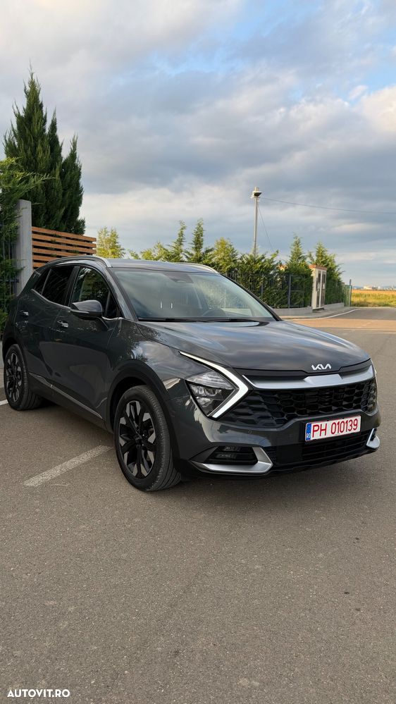 Kia Sportage 1.6 T-GDI PHEV 6AT 4x4 Business Line - 3