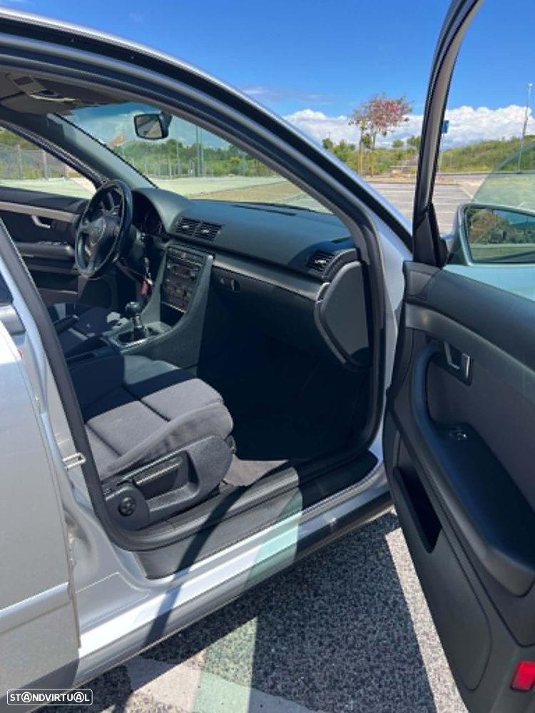 Audi A4 1.9 TDI m6 S-Line - 9